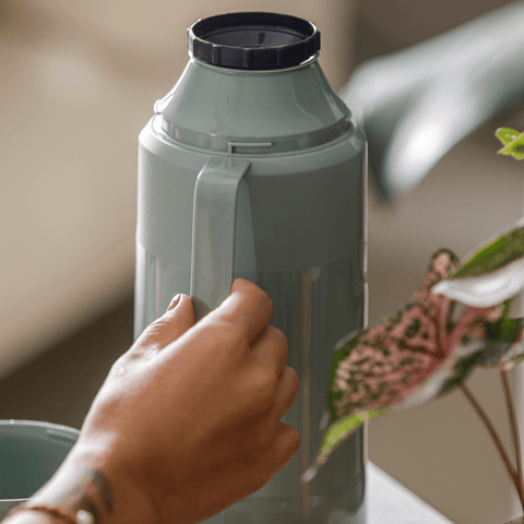 Garrafa Térmica GLT Rolha 1L New Verde Sálvia Invicta - Invicta